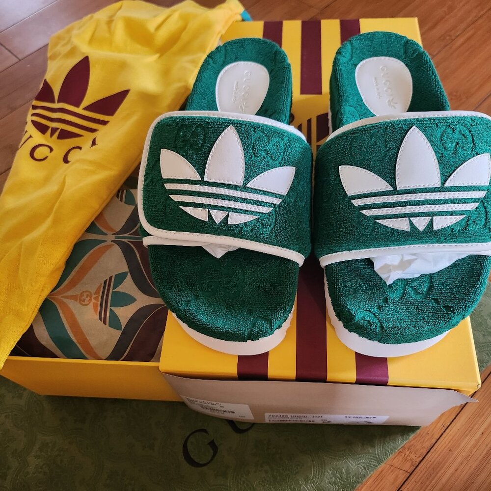 🐝 Adidas Gucci collab Slides *New in Box" Size 42
